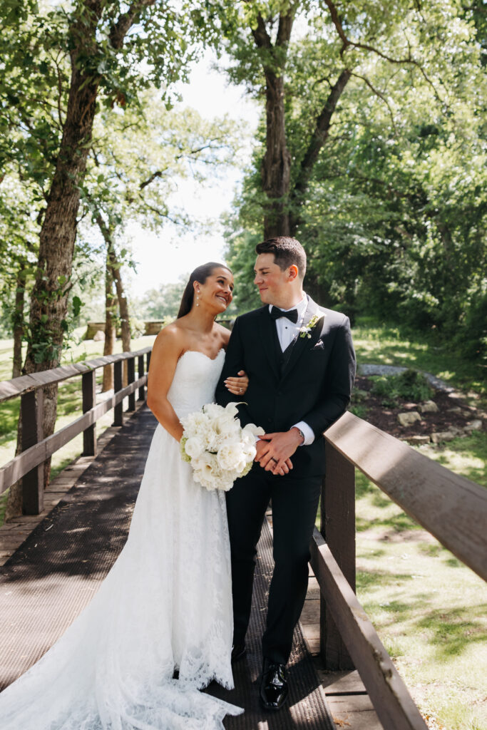 Maya & Connor, photo 4