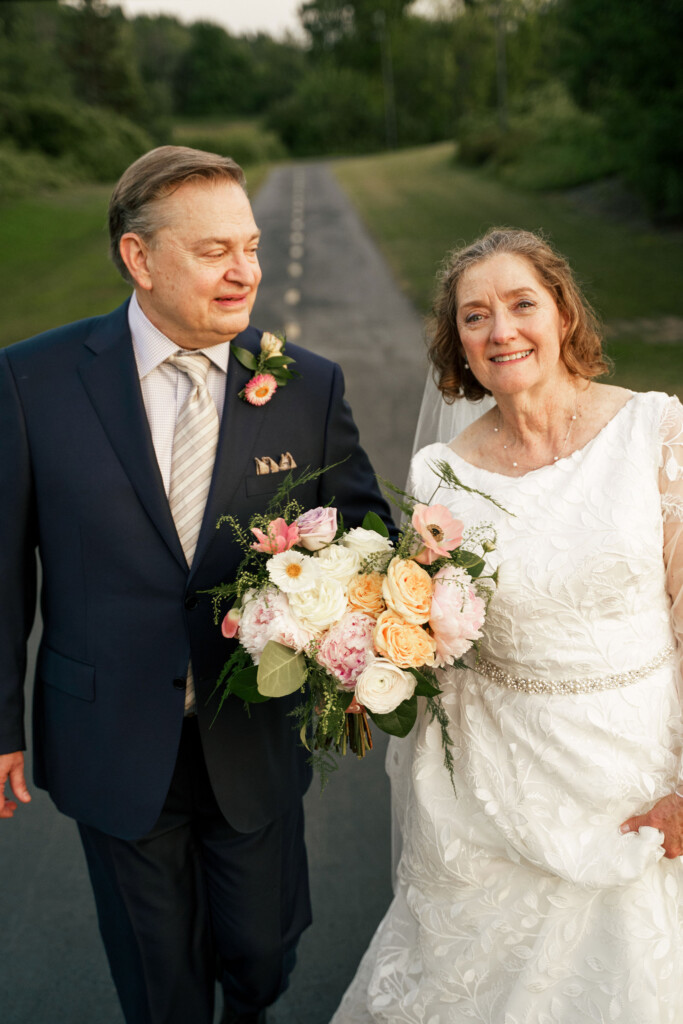 Sandy & Tom, photo 13