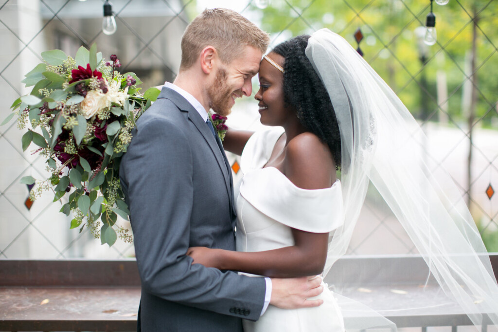Yvonne & Chris, photo 8